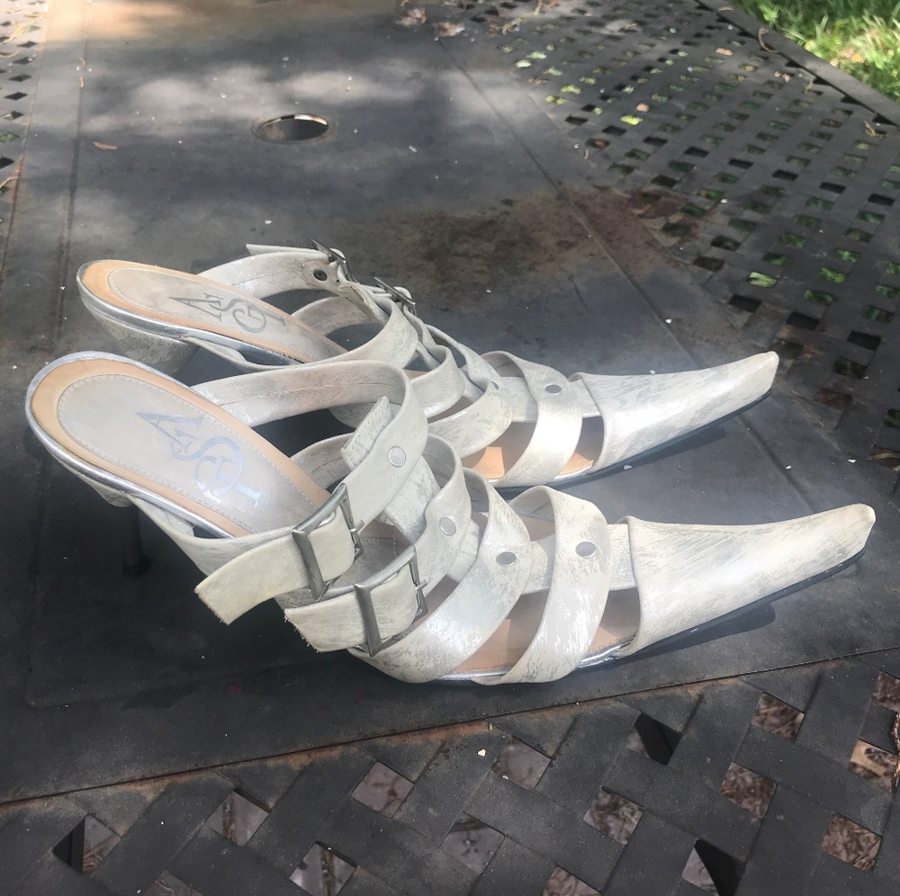 Sharp toe open back heels size 7.5